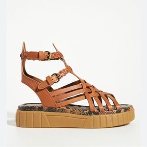 Sam Edelman Geana Criss Cross flat form sandal sz 8 in Honey